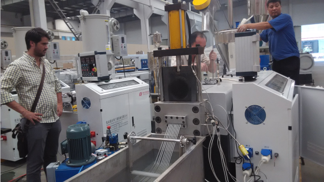 1000kg/H pp-Hdpe die van het Filmschroot Machine 3mm pelletiseren diameter 0