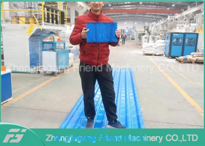 Co-Uitdrijving 930mm de Ladingsweerstand van pvc ASA Tile Production Line High 0