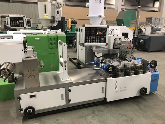 Goede prijs. Laboratoriumtype Mini Plastic Sheet Extruder Machine 200kg/H online