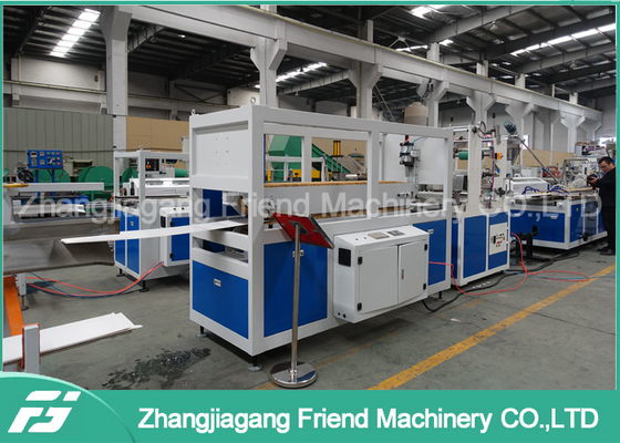 Good price Pvc-Plafondcomité die Machine, Pvc-de Gemakkelijke Verrichting van de Plafondproductielijn maken online