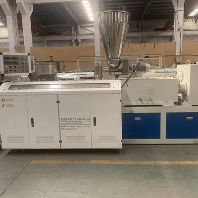 Goede prijs. 110kg/H hete Scherpe Plastic die Pvc-Pelletiseermachine met CaCO3 wordt gevuld online