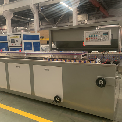 Good price 250mm 400kg/H WPC Tweeling de Schroefextruder van de Profielproductielijn online