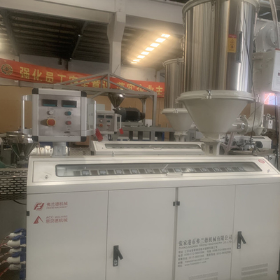 Good price Volledig Automatische PE 100kg/H Plastic Pijpmachine met ABB-Omschakelaar online