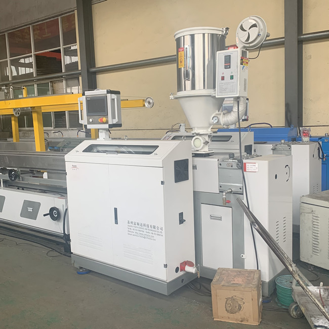 Plastic Pijp die tot Machine maken Elektrische Uitdrijvende Productiemachines voor Pvc-Pijpen 4
