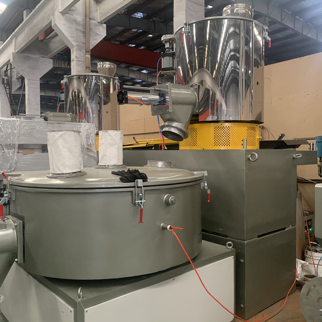 6mm Machine van de GEWICHTS de Roestvrije Plastic Mixer met Natuurlijk Uitlaat Vacuümsysteem 1