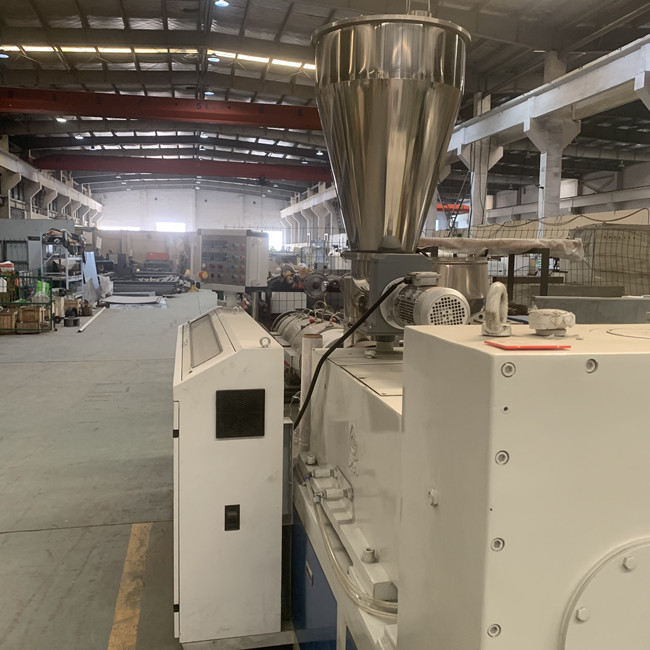 110kg/H hete Scherpe Plastic die Pvc-Pelletiseermachine met CaCO3 wordt gevuld 0
