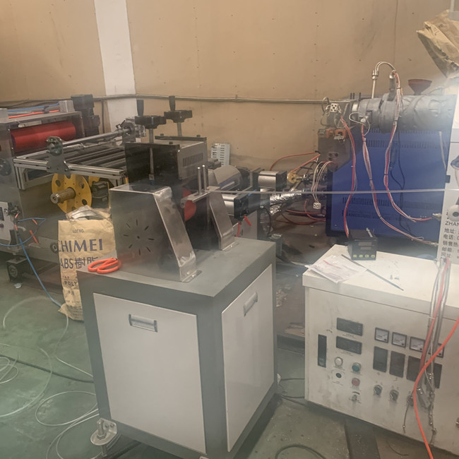De enige Machine van de Schroef40kg/h Medische Pu Plastic Pijp 2