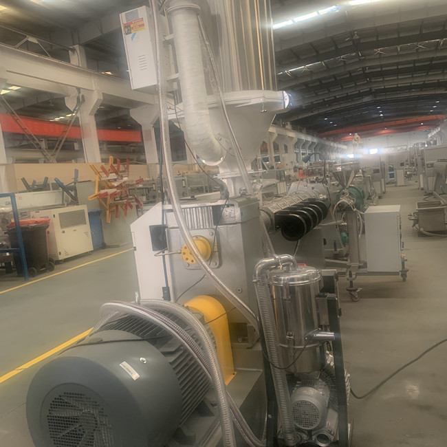Enige Schroefpla HDPE Waterpijpextruder 100kg/H 4
