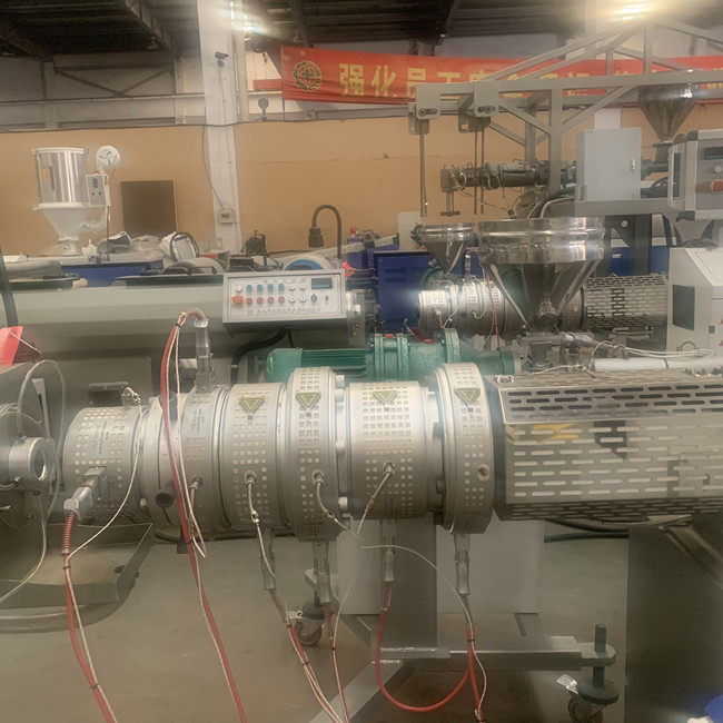 Enige Schroefpla HDPE Waterpijpextruder 100kg/H 0