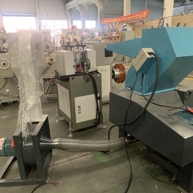 De verwijderbare Granulator van de Bladen Plastic Ontvezelmachine 10mm GEWICHT 0